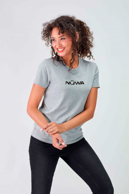 T-shirt NÜWA Reciclada em Cinzento para Mulher