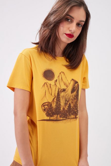 NATUREVOICE - Recycled Graphic T-shirt in Gold